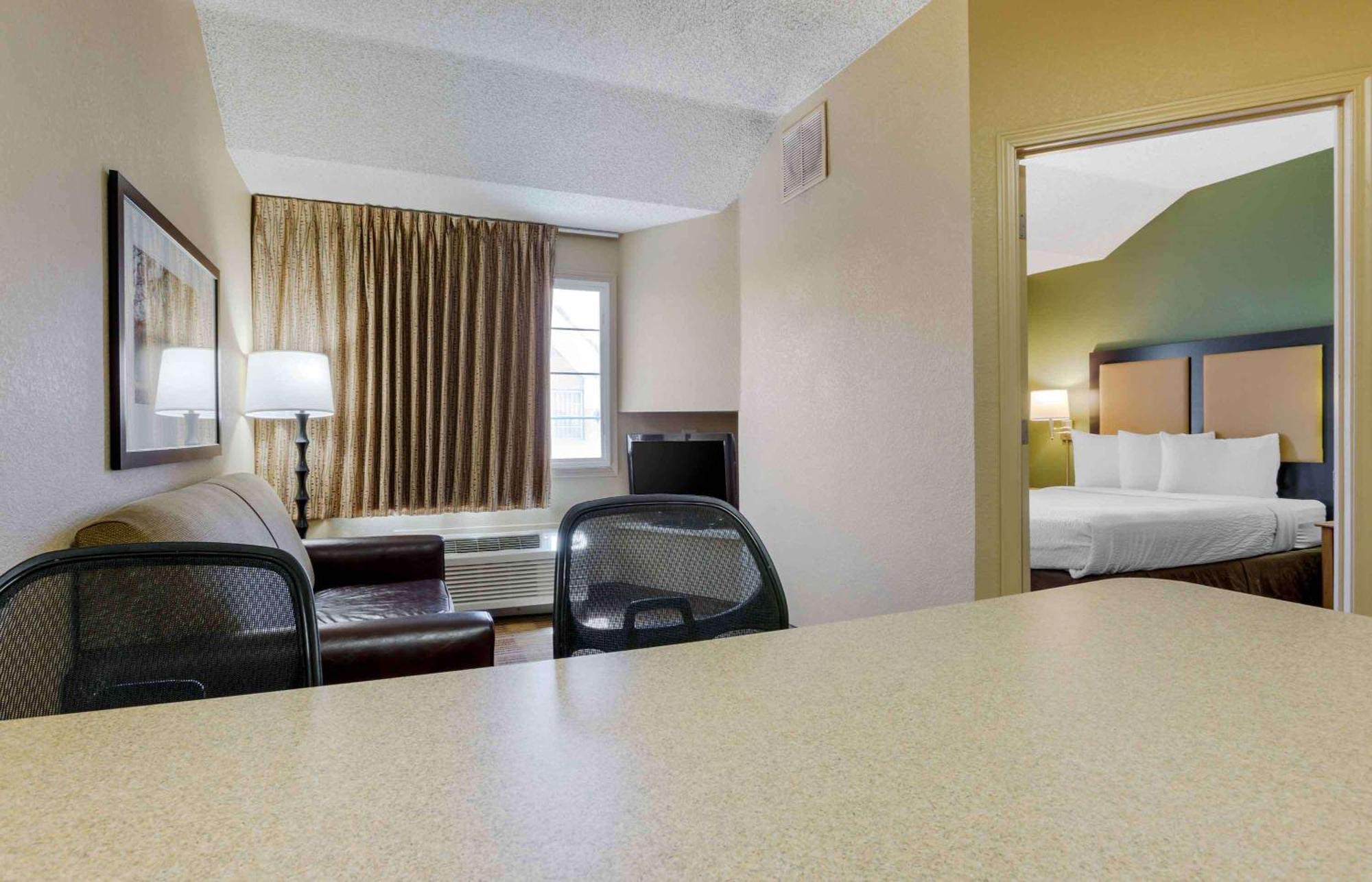 Extended Stay America Suites - Phoenix - Airport - Темпі Екстер'єр фото